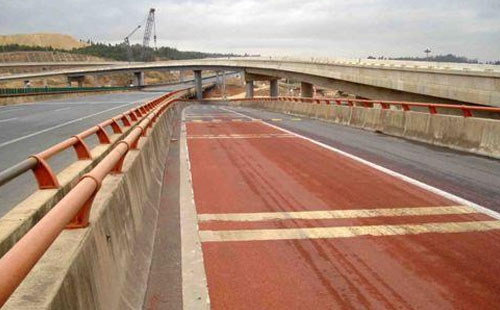 曲麻莱轻载防滑路面粘结材料